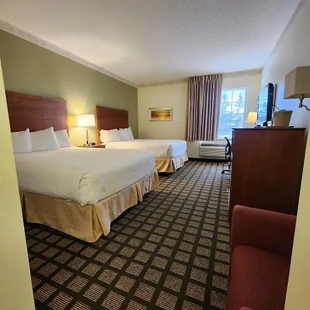 Baymont By Wyndham Mackinaw City Exterior photo