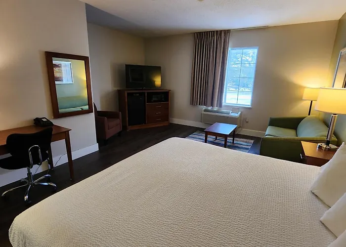 Baymont By Wyndham Mackinaw City