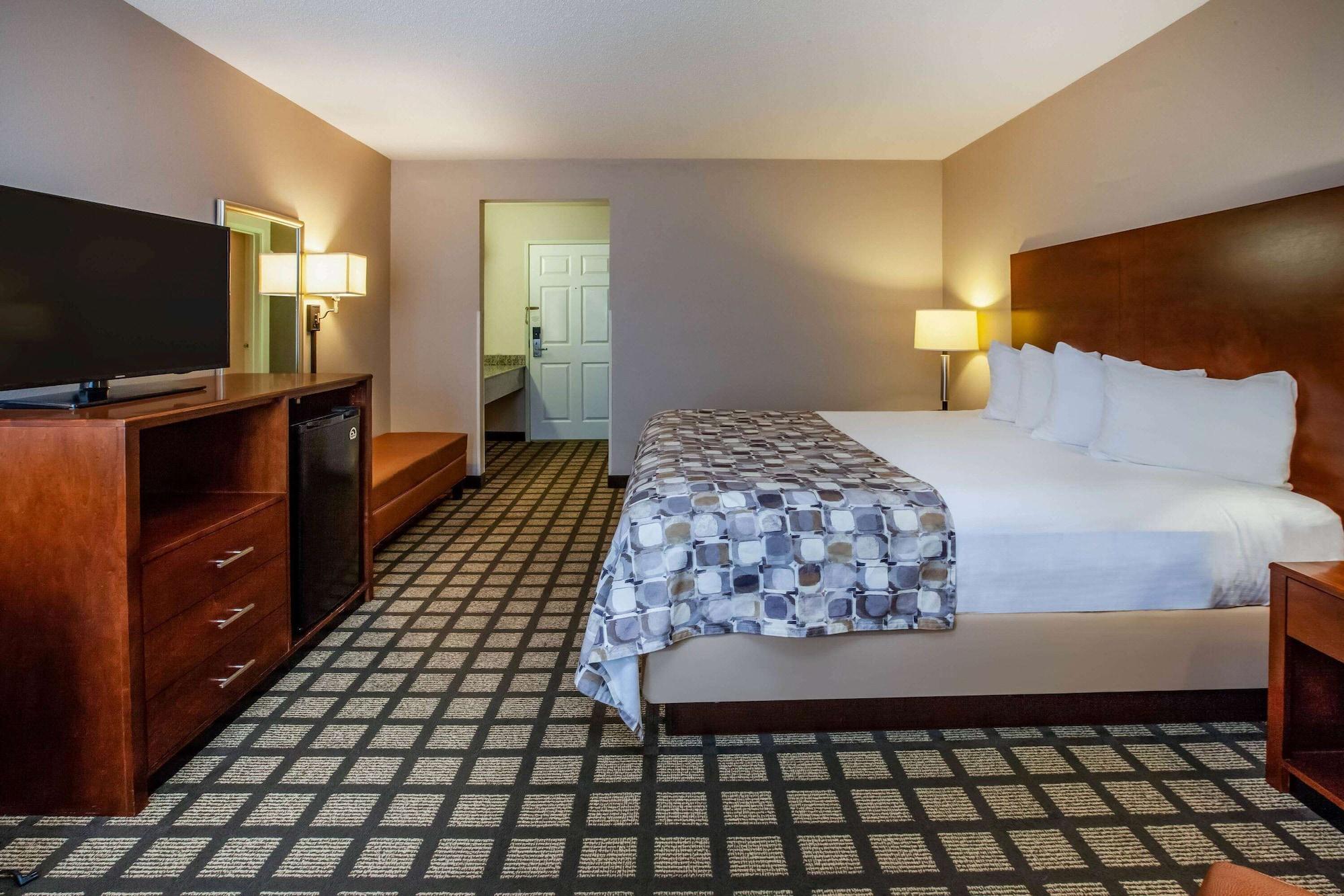 Hotel Baymont By Wyndham Mackinaw Mackinaw City