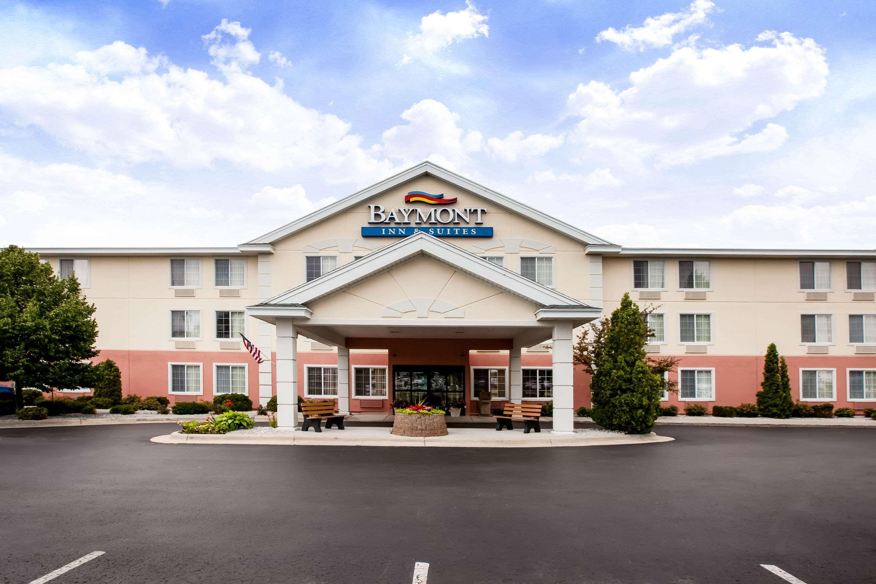 Hotel Baymont By Wyndham Mackinaw 3*