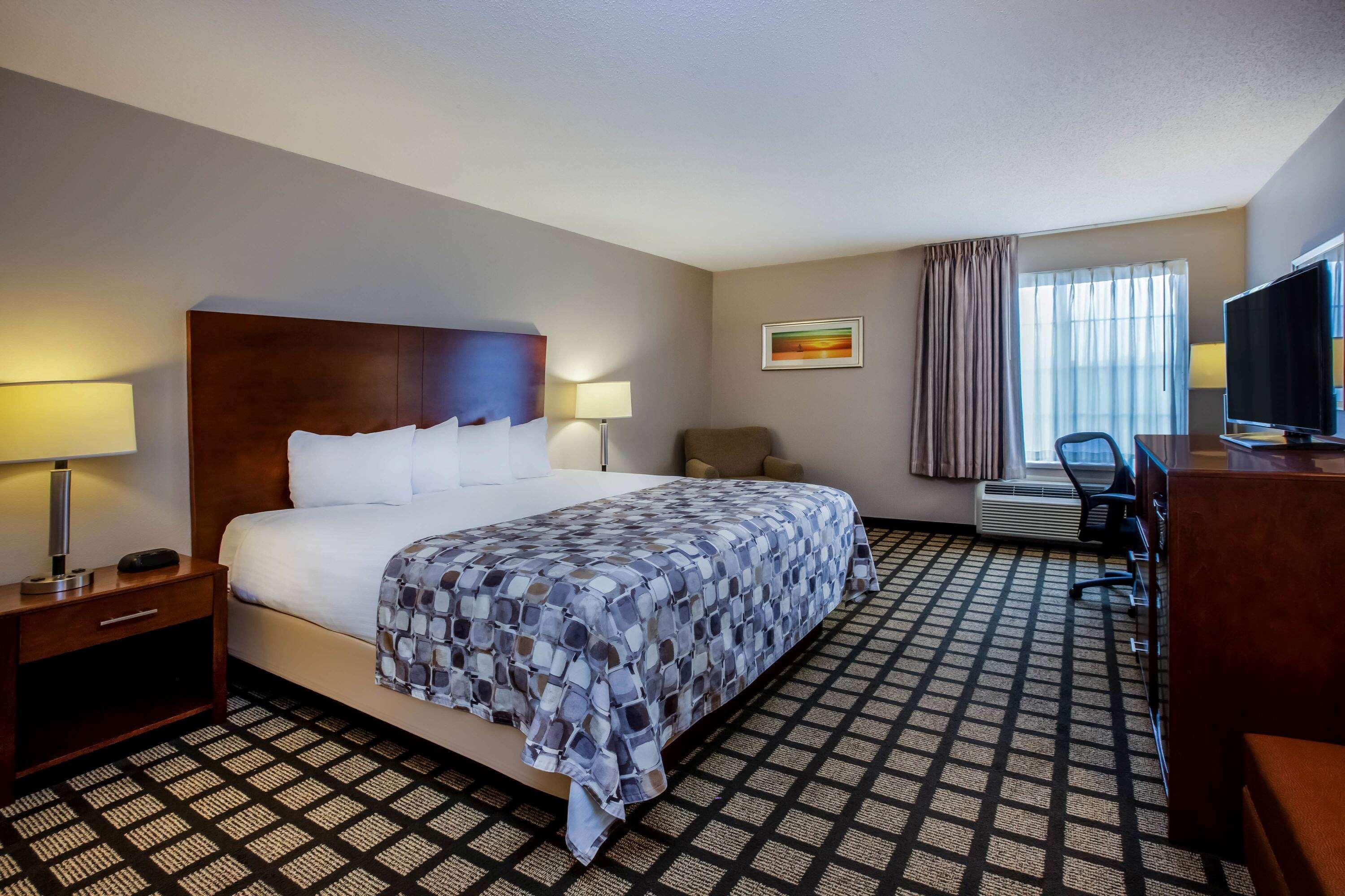 Baymont By Wyndham Mackinaw 3*