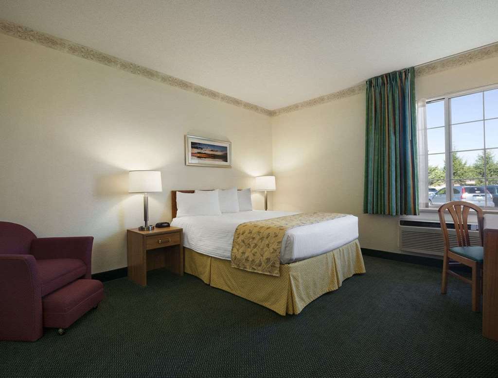 Baymont By Wyndham Mackinaw 3*